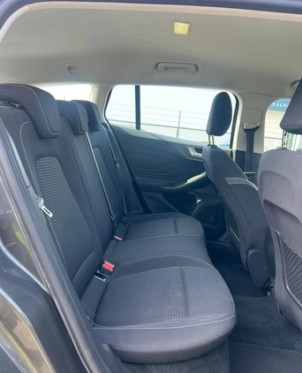 Ford Focus cena 43500 przebieg: 178000, rok produkcji 2019 z Opole małe 67